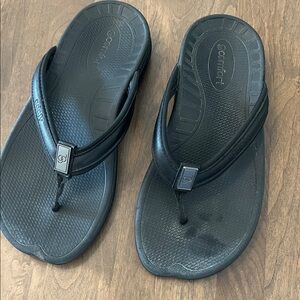 G Defy Black Comfort Sandals